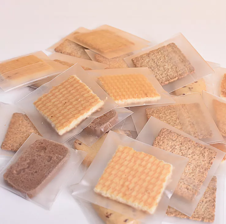 100x Frosted Candy Bag Self Adhesive Cookie Sweet Biscuit Cellophane Gift Bags